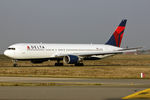 N1604R @ LFPG - at cdg - by Ronald