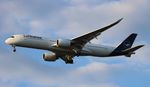 D-AIXI @ KORD - Lufthansa - by Florida Metal