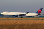 N809NW @ EHAM - at spl - by Ronald