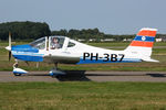 PH-3B7 @ EHTE - at teuge - by Ronald