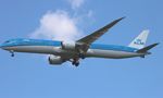 PH-BKC @ KORD - KLM 787-10 - by Florida Metal
