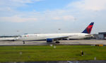 N826MH @ KATL - Taxi Atlanta - by Ronald Barker