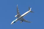 4X-EDJ - El-Al Dreamliner over Surrey out of Heathrow - by Chris Holtby