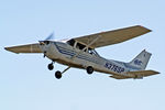N376SP @ KPDK - N376SP   Cessna 172S Skyhawk SP [172S-9508] Atlanta DeKalb-Peachtree~N 18/04/2010 - by Ray Barber