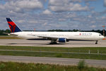 N829MH @ EDDM - Delta Air Lines Boeing 767-400(ER) - by Thomas Ramgraber