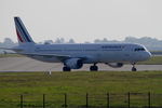 F-GMZA @ LFRB - Airbus A321-111,Taxiing to boarding ramp, Brest-Bretagne airport (LFRB-BES) - by Yves-Q