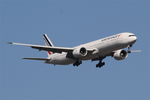F-GSQL @ LFPG - Boeing 777-328ER, Short approach rwy 09L, Roissy Charles De Gaulle airport (LFPG-CDG) - by Yves-Q