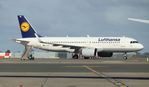 D-AINE @ EIDW - Airbus A320-271N