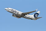 N622AS @ KLAX - Alaska Airlines B737, N622AS departing 25R LAX - by Mark Kalfas