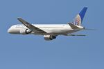 N548UA @ KLAX - United B752, N548UA departing 25R LAX - by Mark Kalfas