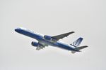 N517UA @ KLAX - United Boeing 757-222,  N517UA departing 25R LAX - by Mark Kalfas