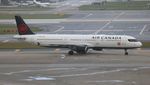 C-FLKX @ KFLL - Air Canada A321 zx - by Florida Metal