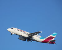 D-AGWL @ CPH - D-AGWL taking off rw 22L - by Erik Oxtorp