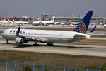 N671UA @ LTBA - at ist - by Ronald