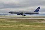 N551UA @ KSFO - United Airlines Boeing 757-222, N551UA landing in RWY 1R SFO. - by Mark Kalfas