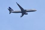 N37263 @ KORD - United Airlines B738 N37263 UA1554 DCA-ORD - by Mark Kalfas