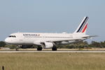 F-HEPB @ LMML - A320 F-HEPB Air France - by Raymond Zammit