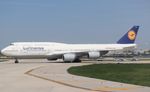 D-ABYG @ KORD - Boeing 747-830