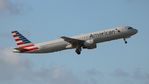 N169UW @ KFLL - AAL A321 zx - by Florida Metal