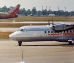 N425MQ @ KDTW - Northwest Airlink ATR-42 zx - by Florida Metal
