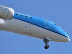 PH-EZS @ LFBD - KLM1317 - by Jean Christophe Ravon - FRENCHSKY