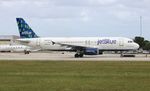 N585JB @ KFLL - JBU A320 zx - by Florida Metal