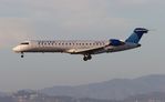 N795SK @ KLAX - SKW/UE CRJ7 nc zx RDD-LAX - by Florida Metal