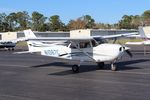 N1087C @ KFIN - Cessna 172S