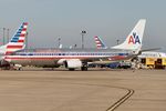 N918NN @ KDFW - B738 American Airlines Boeing 737-823 N918NN at DFW - by Mark Kalfas