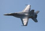 165887 @ KBKL - F-18F zx - by Florida Metal