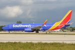N8638A @ KFLL - Southwest B738 taxying for departure - by FerryPNL