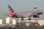 N179AA @ EHAM - at spl - by Ronald