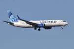 N27270 @ KORD - B38M United Airlines Boeing 737 MAX 8 N27270 UAL323 EWR-ORD - by Mark Kalfas