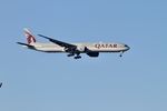 A7-BEQ @ KORD - B77W QATAR AIRWAYS Boeing 777-3DZER A7-BEQ QTR725 OTHH-KORD - by Mark Kalfas