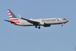 N944NN @ KORD - B738 American Airlines Boeing 737-823 N944NN AAL1598 LAX-ORD - by Mark Kalfas