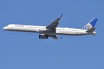 N57869 @ KORD - B753 United Airlines Boeing 757-33N N57869 UAL1878 ORD-SFO Departing 28R - by Mark Kalfas