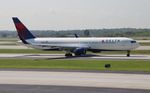 N195DN @ KMCO - DAL 763 zx ATL-MCO - by Florida Metal