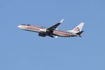 N921NN @ KORD - B738 American Airlines BOEING 737-823   N921NN AAL529 ORD-LAX - by Mark Kalfas