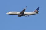 N33266 @ KORD - B738 United Airlines BOEING 737-824 N33266 UAL1865 ORD-MCI - by Mark Kalfas