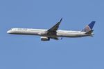 N57857 @ KORD - B753 United Airlines Boeing 757-33N  N57857 UAL2095 ORD-LAX - by Mark Kalfas