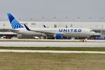 N657UA @ KORD - B763 United Airlines Boeing 767-322 N657UA UAL12  LSZH-KORD - by Mark Kalfas