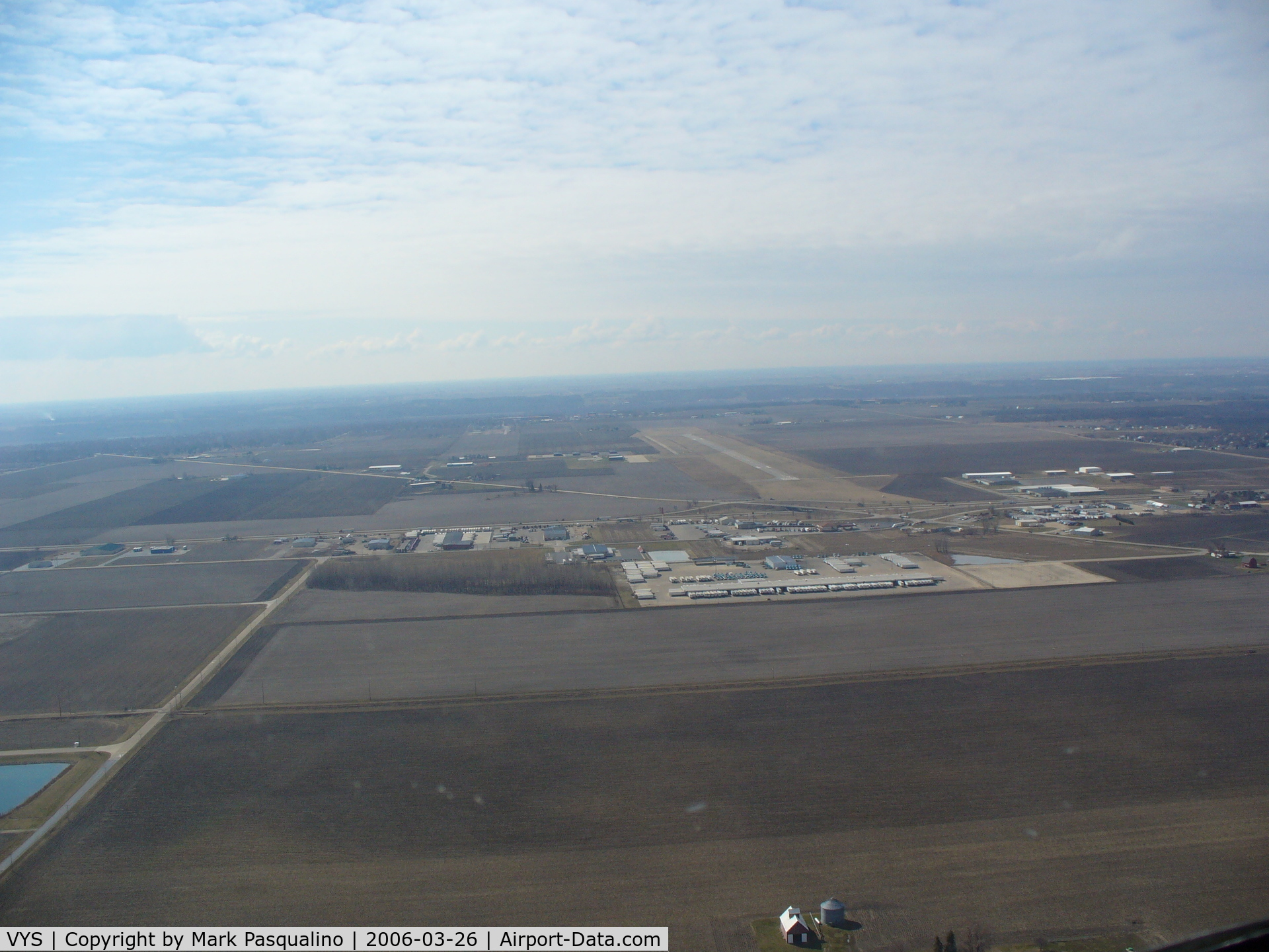 Illinois Valley Rgnl-walter A Duncan Field Airport (VYS) - Landing Runway 18
