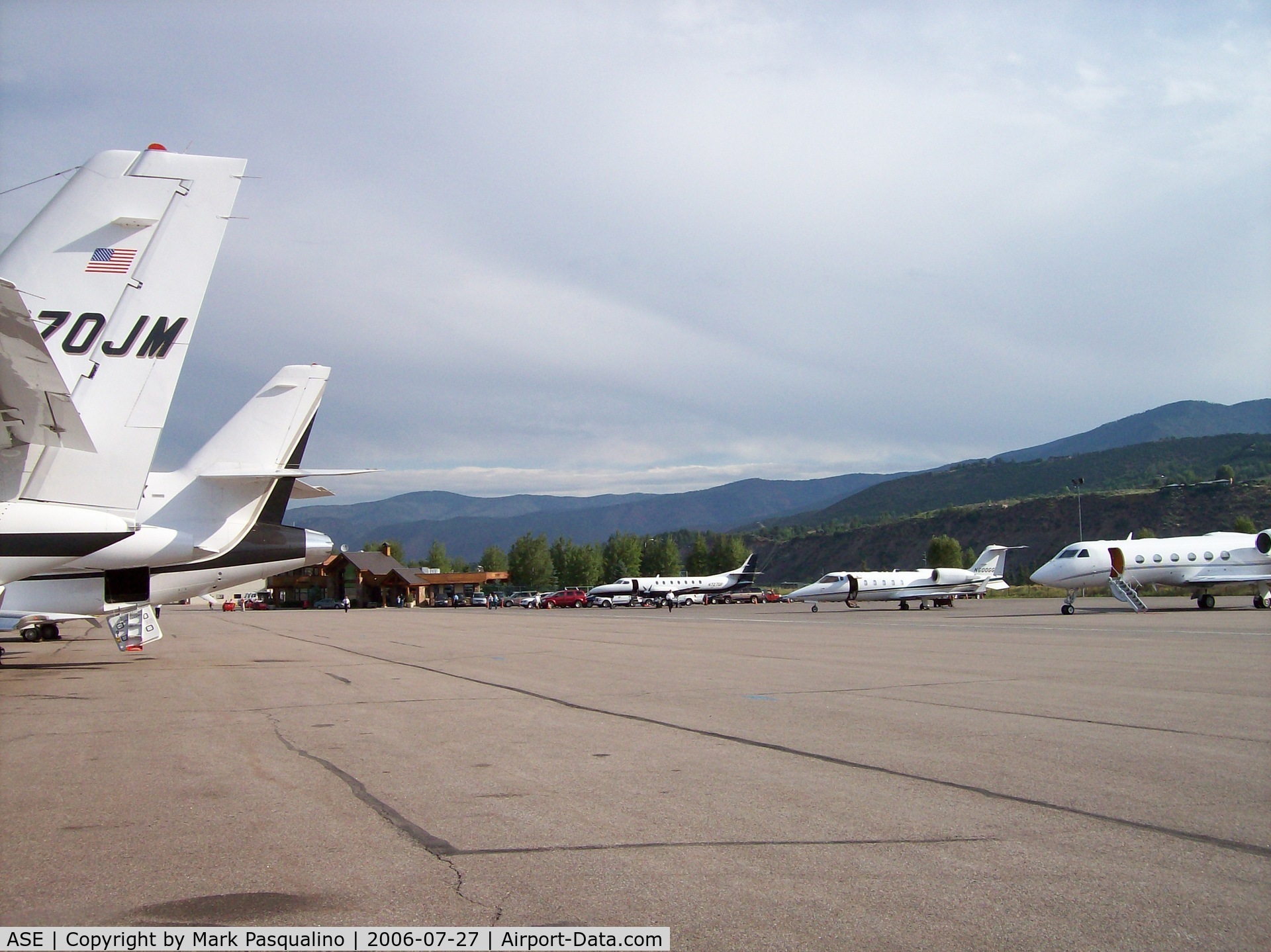 Aspen-pitkin Co/sardy Field Airport (ASE) - General Aviation Ramp