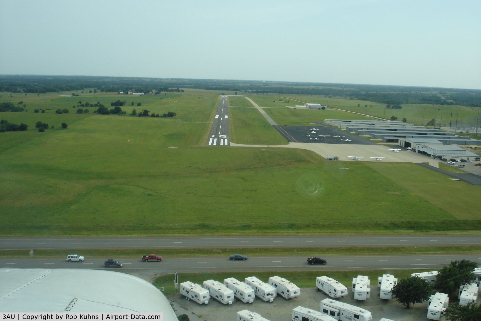 Augusta Municipal Airport (3AU) - Landing on 18