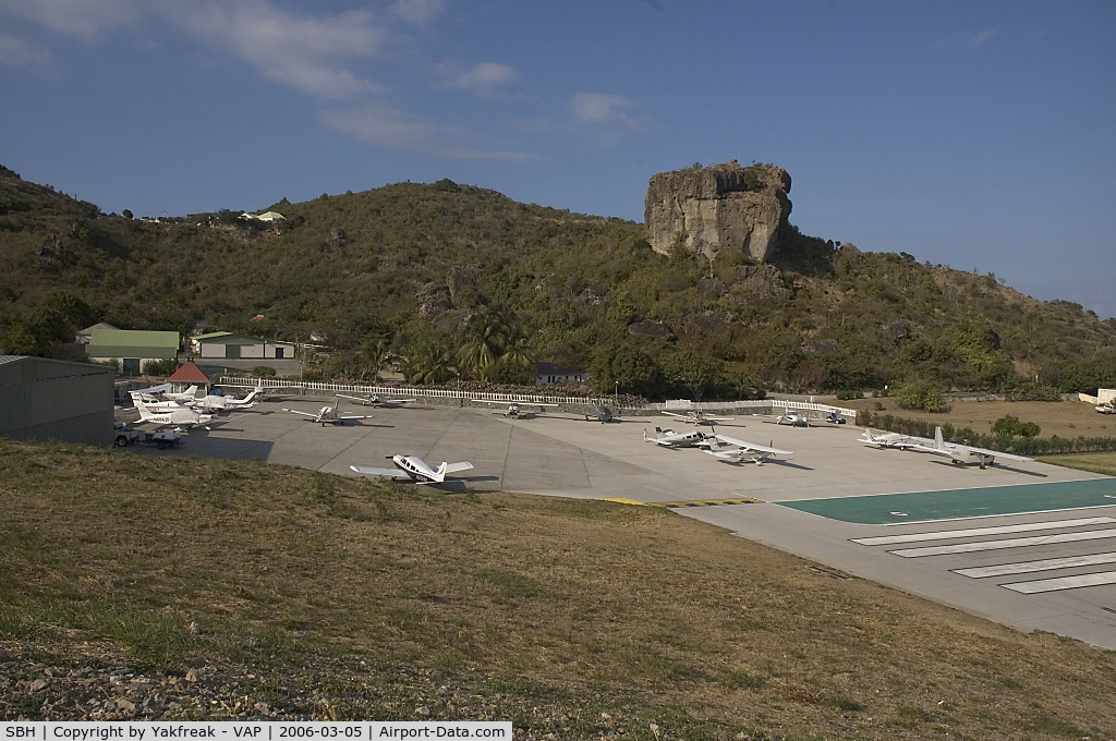 Gustaf III Airport, St. Jean, Saint Barthélemy Guadeloupe (SBH) - General Aviation Ramp