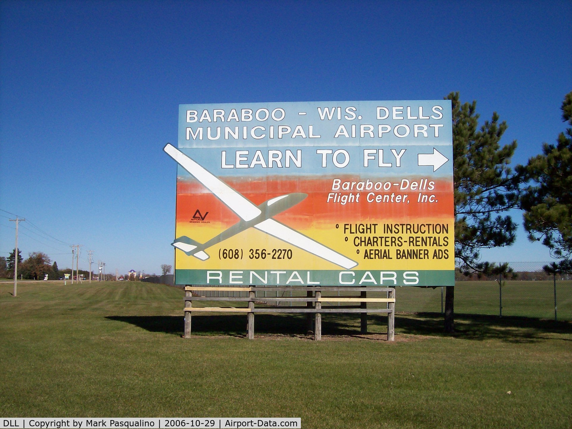 Baraboo Wisconsin Dells Airport (DLL) - Baraboo, WI