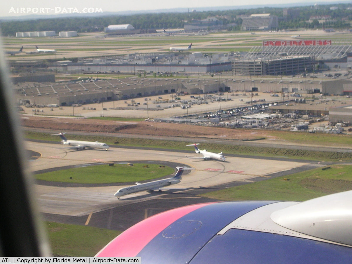 Hartsfield - Jackson Atlanta International Airport (ATL) - arriving