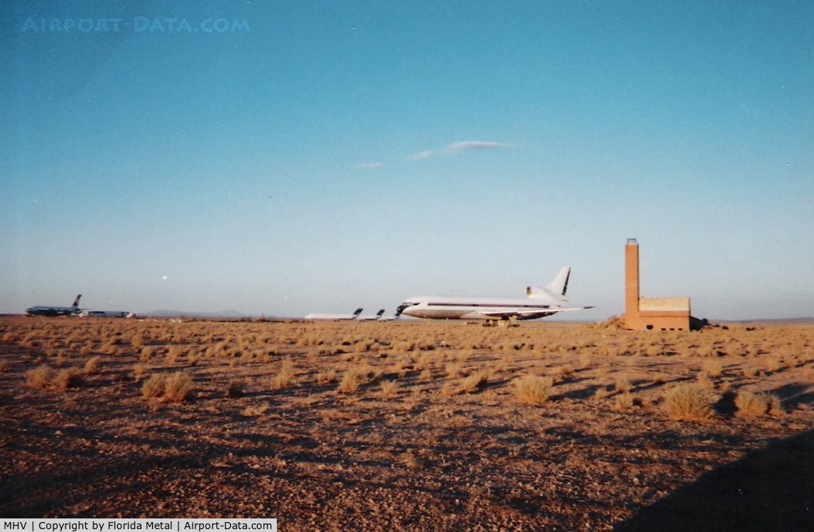 Mojave Airport (MHV) - Mojave 1999