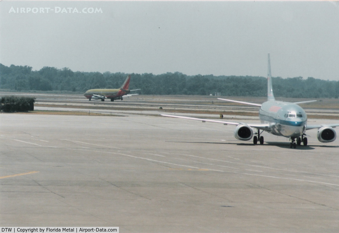 Detroit Metropolitan Wayne County Airport (DTW) - Piedmont at DTW in 1988