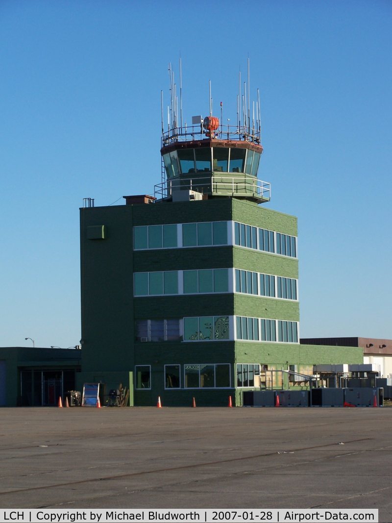 Lake Charles Regional Airport (LCH) - Old tower which should still be in use. This is not the terminal.